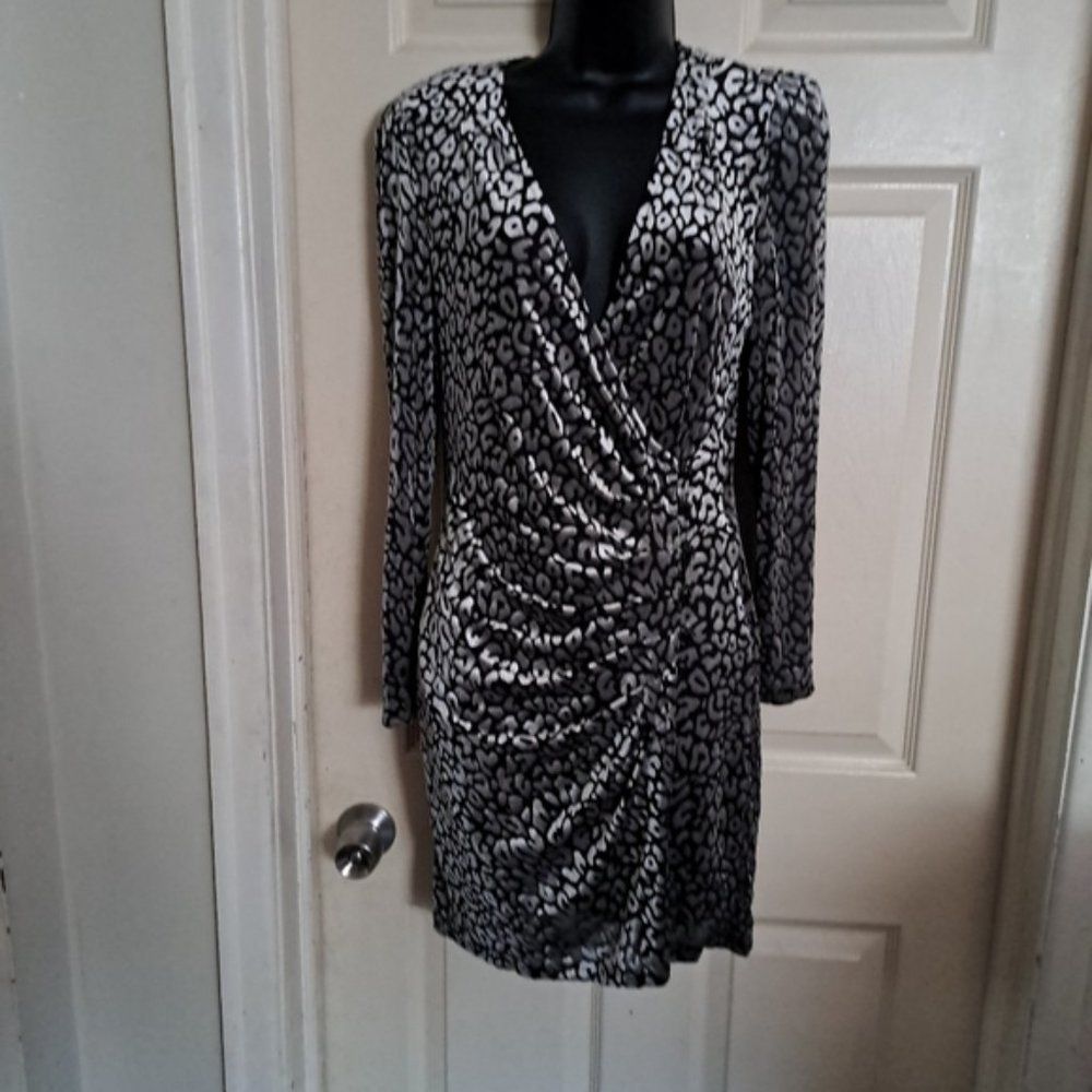 Astr dress size small